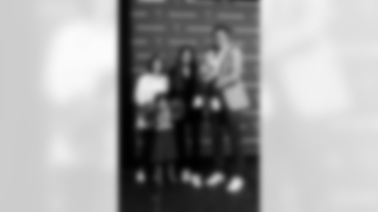 TAMPA, FL - January 27, 2026 - Offensive Coordinator Zac Robinson of the Tampa Bay Buccaneers and his family during his introductory press conference at AdventHealth Training Center. Photo By Tori Richman/Tampa Bay Buccaneers