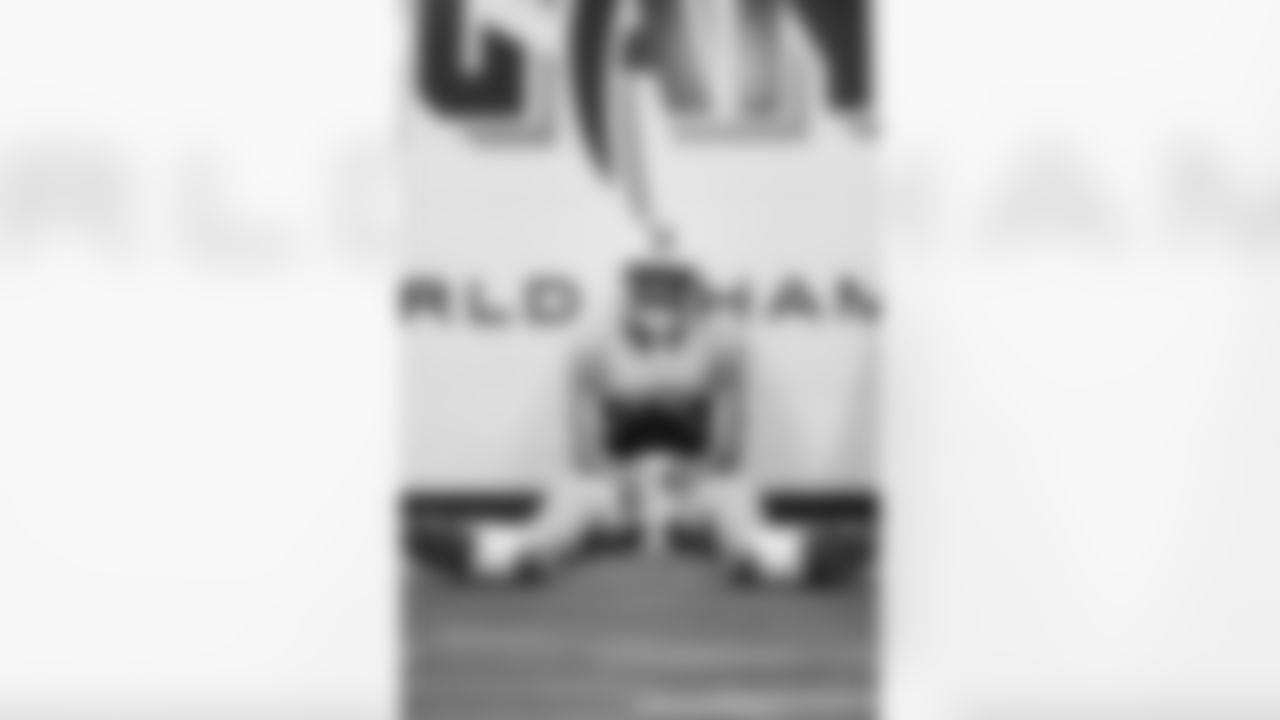 TAMPA, FL - December 11, 2025 - The Tampa Bay Buccaneers and Atlanta Falcons during a regular season game at Raymond James Stadium. The Bucs lost the game, 29-28. Photo By Tori Richman/Tampa Bay Buccaneers