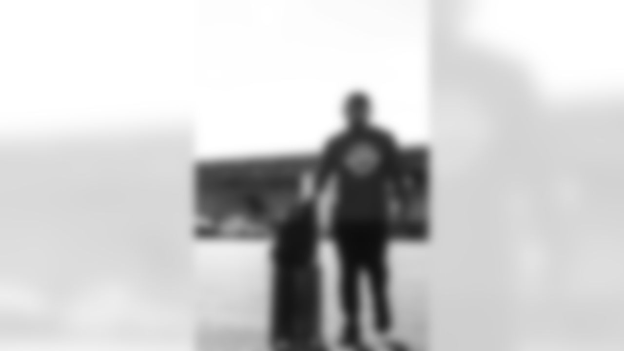 TAMPA, FL - November 22, 2025 - Running Back Sean Tucker #44 of the Tampa Bay Buccaneers departs before the game against the Los Angeles Rams. Photo By Tori Richman/Tampa Bay Buccaneers