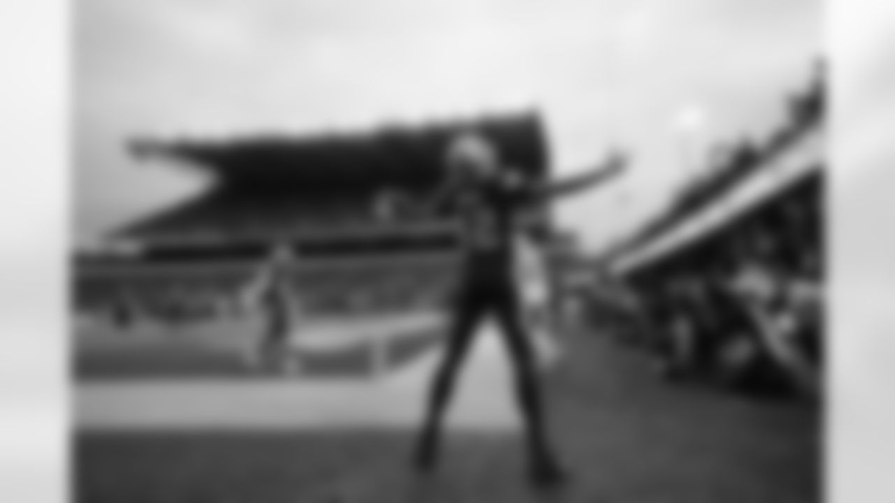 Washington wide receiver Denzel Boston (12) reacts after making a touchdown against Oregon during the second half of an NCAA college football game, Saturday, Nov. 29, 2025, in Seattle. (AP Photo/Lindsey Wasson)