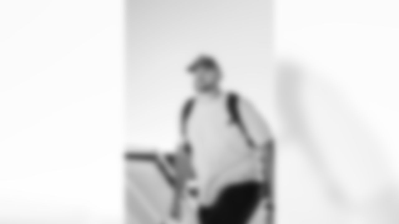 TAMPA, FL - December 20, 2025 - The Tampa Bay Buccaneers depart before the Week 16 game against the Carolina Panthers. Photo By Tori Richman/Tampa Bay Buccaneers