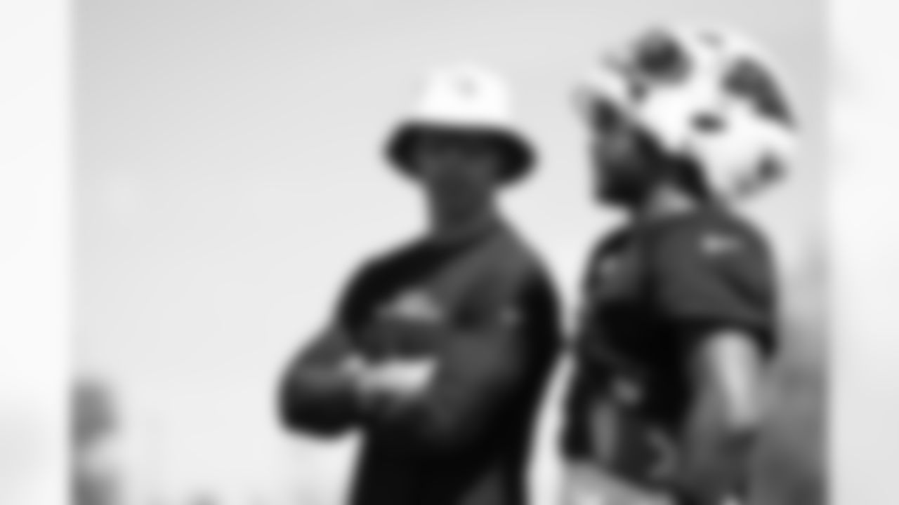 Arizona Cardinals Head Coach Jonathan Gannon and Arizona Cardinals quarterback Kyler Murray (1) during 2024 Cardinals Training Camp at the Dignity Health Training Facility on Friday, August. 23, 2024 in Tempe, AZ.