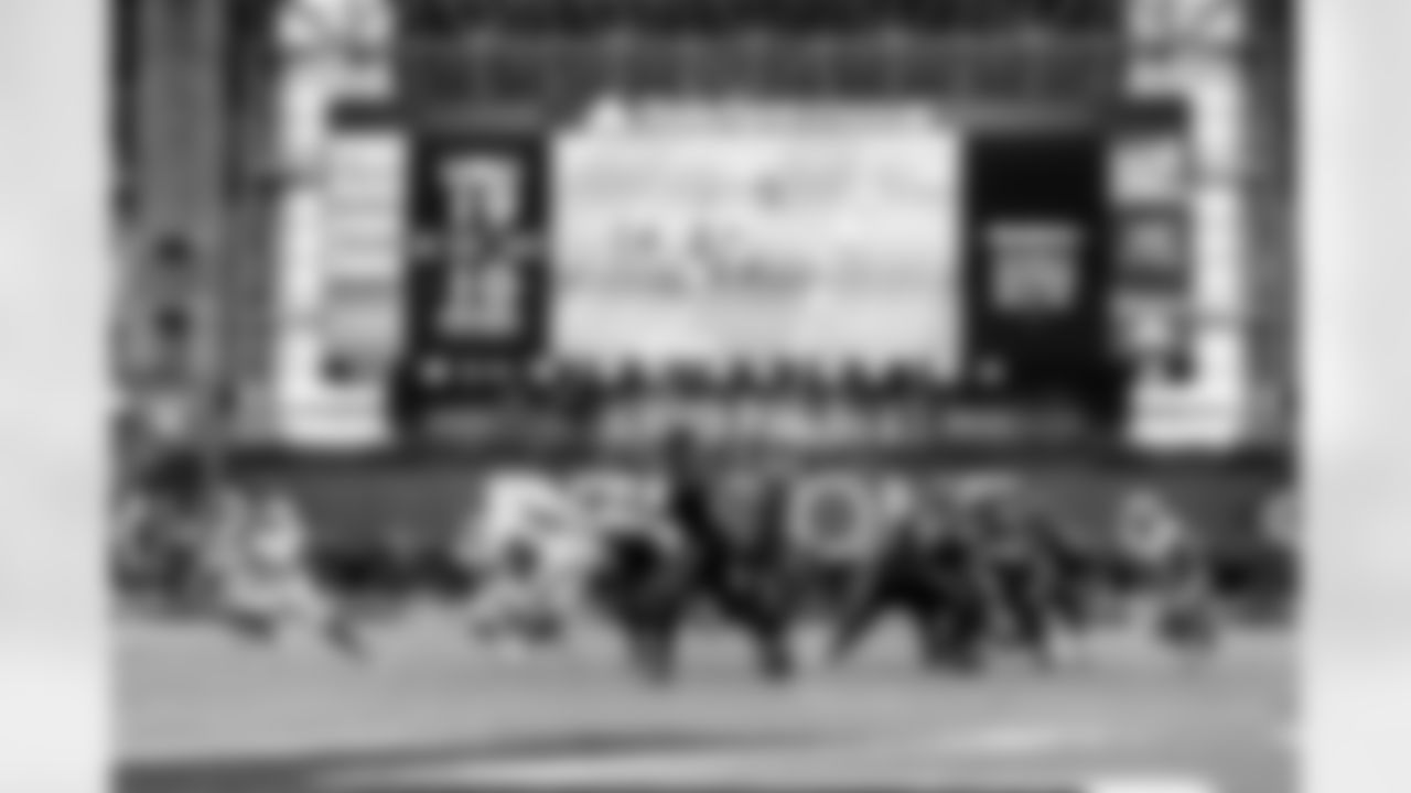 Arizona Cardinals quarterback Jacoby Brissett (7) during the Week 11 regular season game between the Arizona Cardinals and the San Francisco 49ers on Sunday, Nov. 16, 2025 at State Farm Stadium.