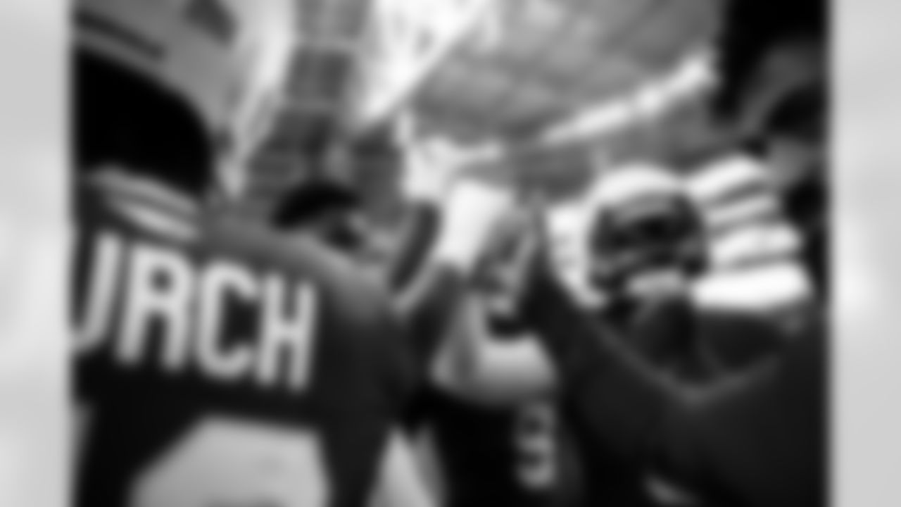 The Arizona Cardinals during the Week 14 regular season game between the Arizona Cardinals and the Los Angeles Rams on Sunday, Dec. 7, 2025 at State Farm Stadium.