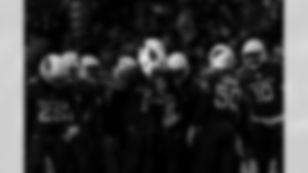 Arizona Cardinals linebacker BJ Ojulari (9) during the Week 14 regular season game between the Arizona Cardinals and the Los Angeles Rams on Sunday, Dec. 7, 2025 at State Farm Stadium.