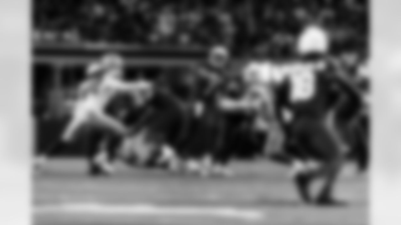 Arizona Cardinals quarterback Jacoby Brissett (7) and Arizona Cardinals wide receiver Marvin Harrison Jr. (18) during the Week 9 regular season game between the Arizona Cardinals and the Dallas Cowboys on Monday, Nov. 3, 2025 in Arlington, TX.