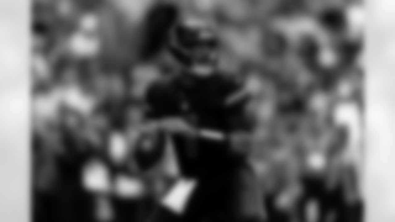 Arizona Cardinals quarterback Jacoby Brissett (7) during the Week 11 regular season game between the Arizona Cardinals and the San Francisco 49ers on Sunday, Nov. 16, 2025 at State Farm Stadium.