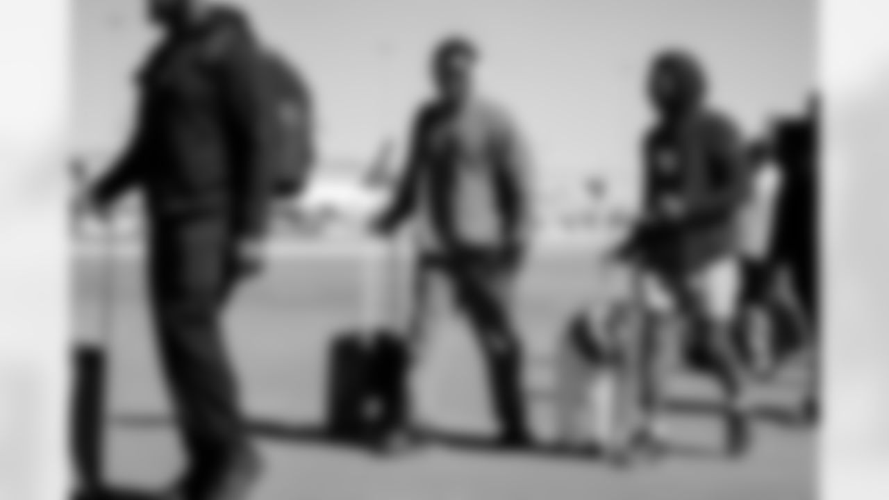 Arizona Cardinals cornerback Will Johnson (0) travels before the Week 9 regular season game between the Arizona Cardinals and the Dallas Cowboys on Sunday, Nov. 2, 2025 in Arlington, TX.