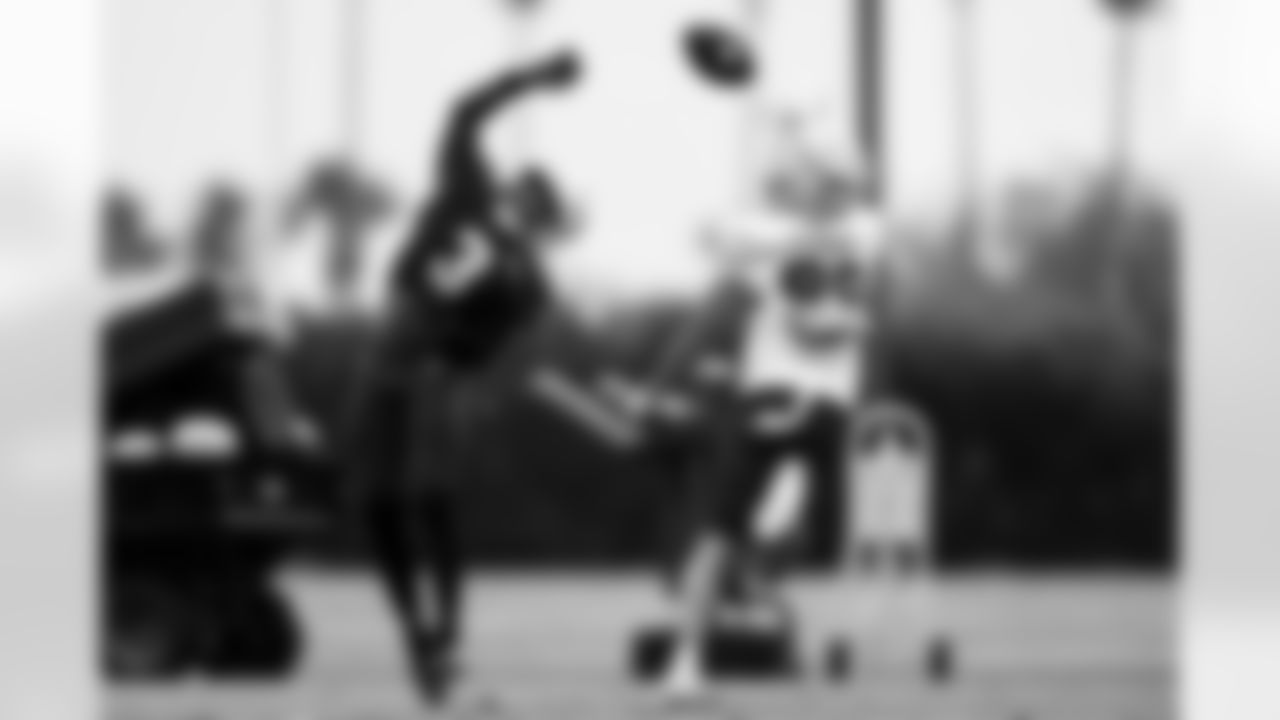 Arizona Cardinals safety Budda Baker (3) and Arizona Cardinals wide receiver Simi Fehoko (80) during practice at the Dignity Health Training Facility on Thursday, Oct. 9, 2025 in Tempe, AZ.