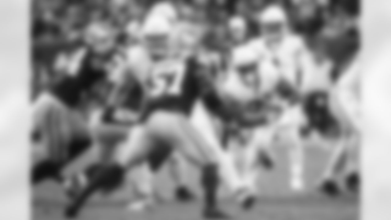 Arizona Cardinals running back Emari Demercado (31) during the Week 15 regular season game between the Arizona Cardinals and the San Francisco 49ers on Sunday, Dec 17, 2023 in Glendale, AZ.