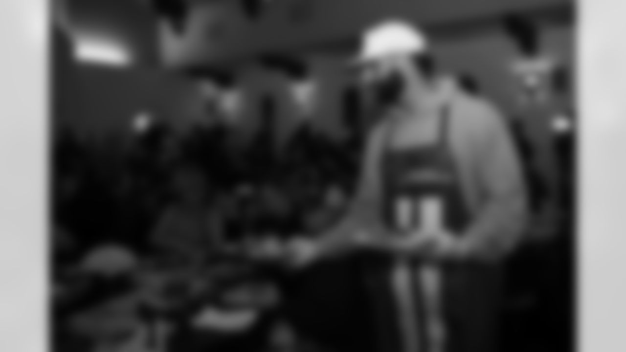 The Arizona Cardinals and Phoenix Rescue Mission host families for a Thanksgiving meal event on Monday, Nov. 24, 2025 in Phoenix, AZ.