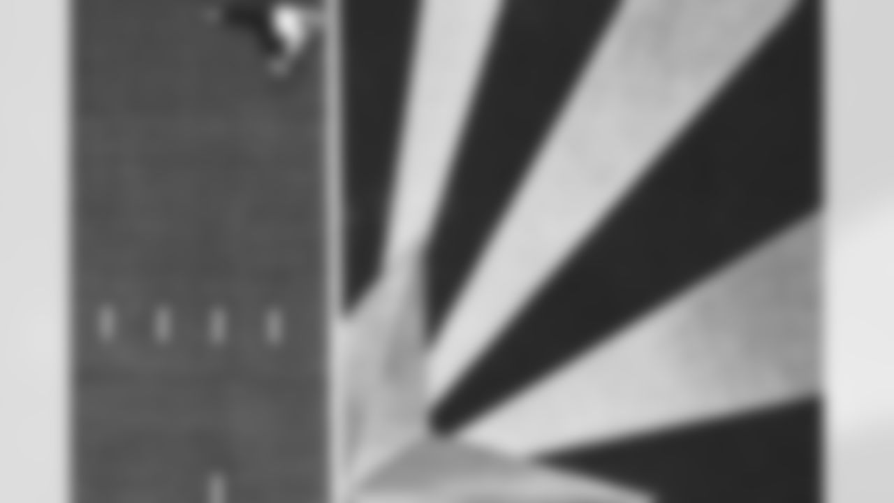 Arizona Cardinals linebacker Baron Browning (5) during the Week 4 regular season game between the Arizona Cardinals and the Seattle Seahawks on Thursday, Sep. 25, 2025 at State Farm Stadium.