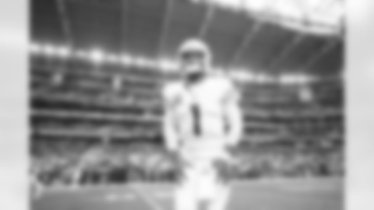 Arizona Cardinals quarterback Kyler Murray (1) during the Week 15 regular season game between the Arizona Cardinals and the San Francisco 49ers on Sunday, Dec 17, 2023 in Glendale, AZ.
