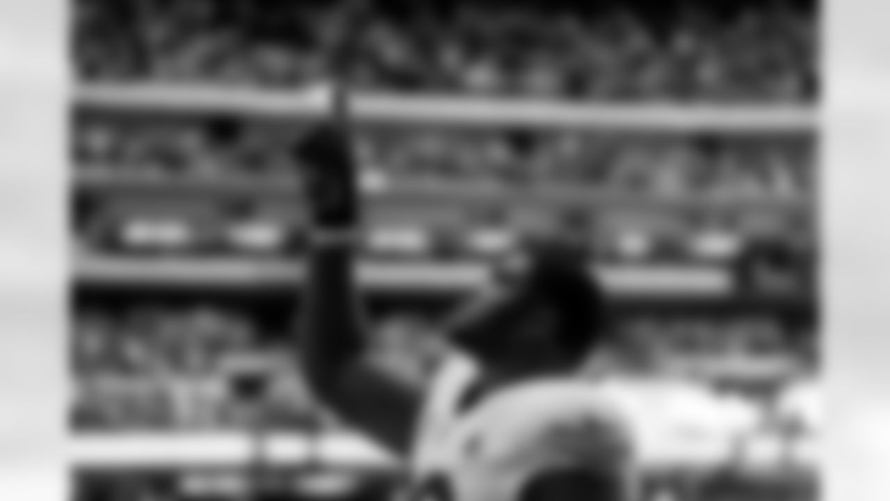 Arizona Cardinals defensive lineman Calais Campbell (93) during the Week 6 regular season game between the Arizona Cardinals and the Indianapolis Colts on Sunday, Oct. 12, 2025 in Indianapolis, IN.