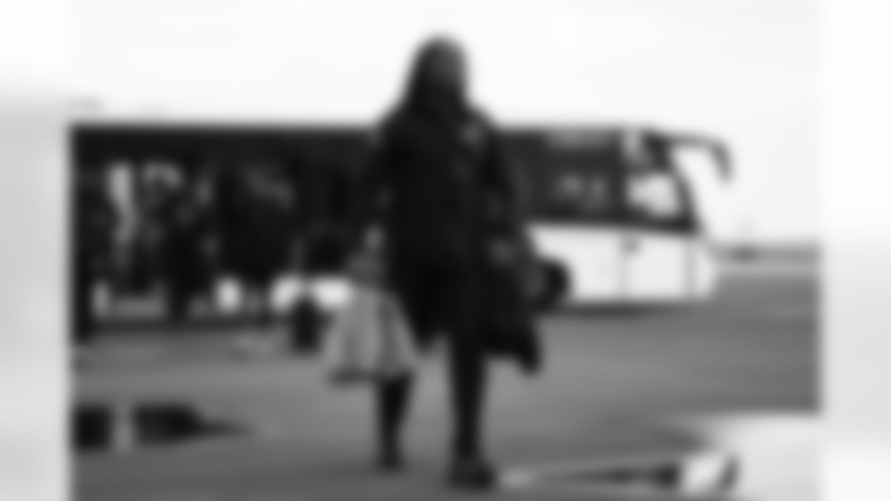 Arizona Cardinals safety Kitan Crawford (36) travels to Inglewood before the Week 18 regular season game against the Los Angeles Rams on Saturday, Jan. 3, 2026 in Phoenix, AZ.