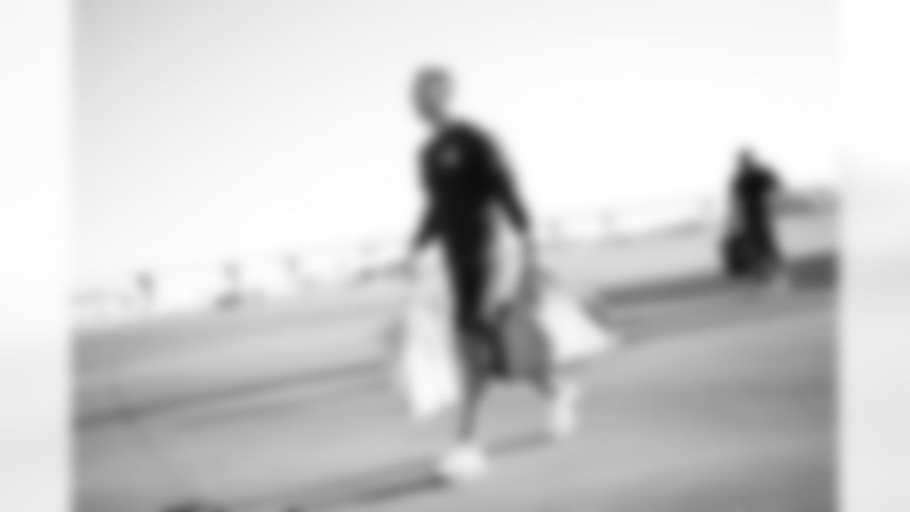 Arizona Cardinals Head Coach Jonathan Gannon travels to Tampa before the Week 13 regular season game against the Tampa Bay Buccaneers on Saturday, Nov. 29, 2025 in Phoenix, AZ.