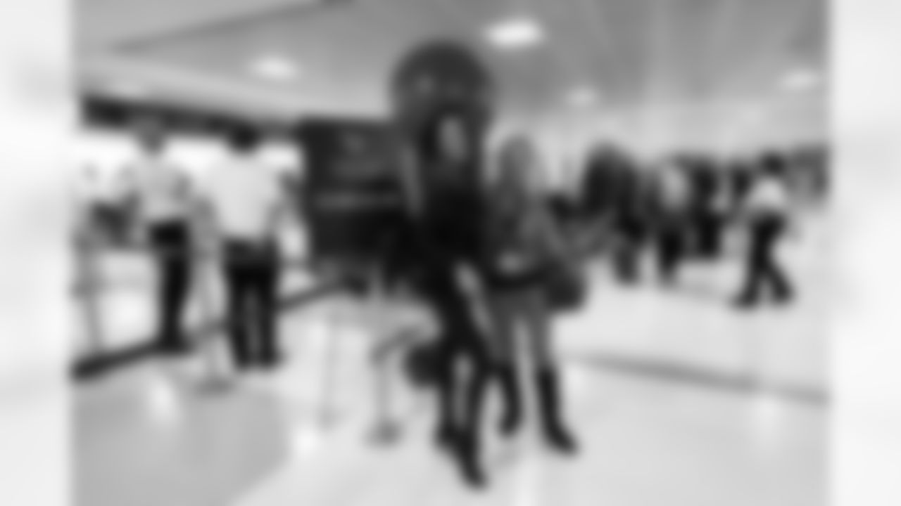 The Arizona Cardinals and Gridiron Air host the inaugural Cardinals Premier Travel trip to Dallas on Saturday, Nov. 1, 2025 in Phoenix, AZ.