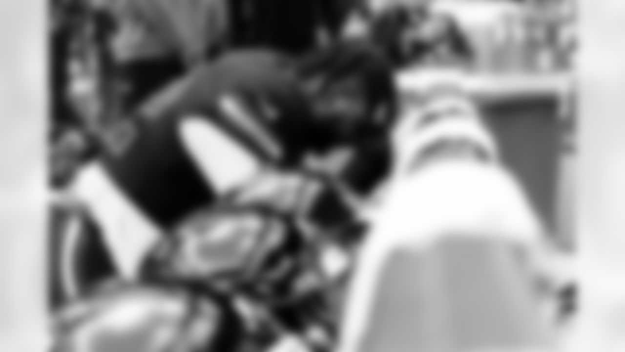 Arizona Cardinals linebacker Jordan Burch (52) during the Week 11 regular season game between the Arizona Cardinals and the San Francisco 49ers on Sunday, Nov. 16, 2025 at State Farm Stadium.