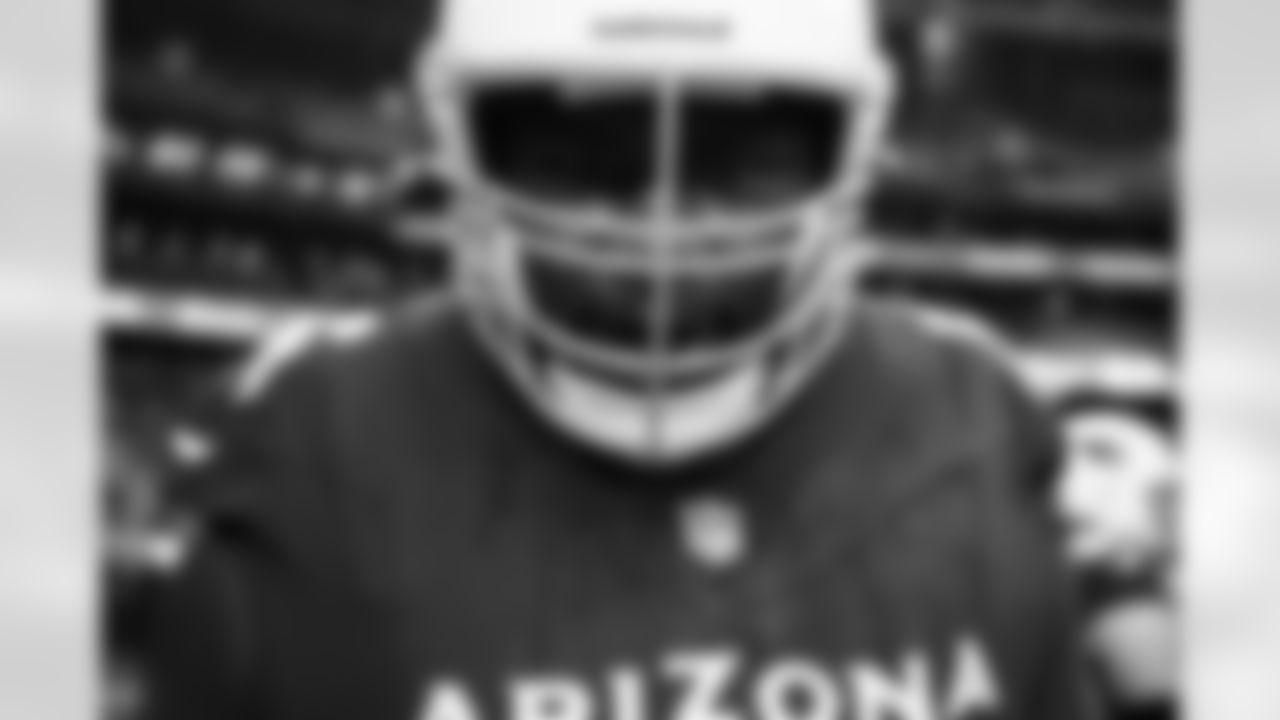 Arizona Cardinals offensive lineman McClendon Curtis (66) during the Week 1 preseason game between the Arizona Cardinals and the Kansas City Chiefs on Saturday, Aug. 9, 2025 at State Farm Stadium.