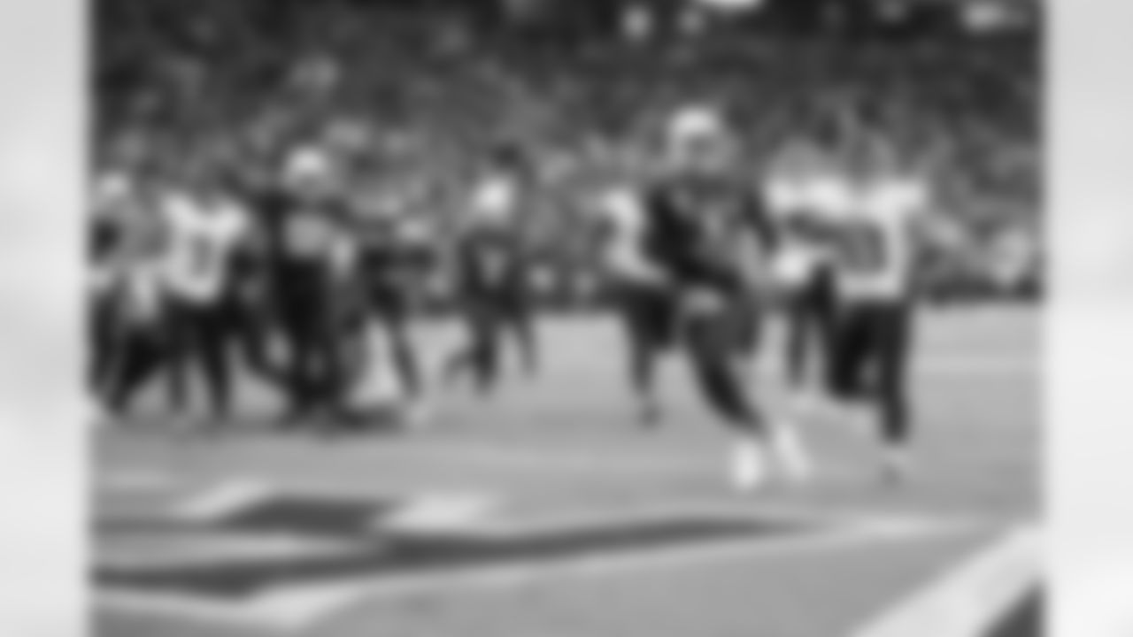 Arizona Cardinals quarterback Kyler Murray (1) during the Week 10 regular season game between the Arizona Cardinals and the Atlanta Falcons on Sunday, Nov 12, 2023 at State Farm Stadium.