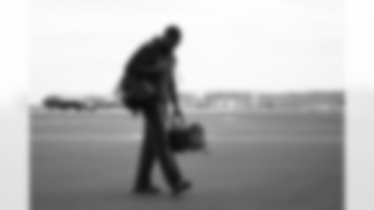 Arizona Cardinals safety Budda Baker (3) travels to Inglewood before the Week 18 regular season game against the Los Angeles Rams on Saturday, Jan. 3, 2026 in Phoenix, AZ.