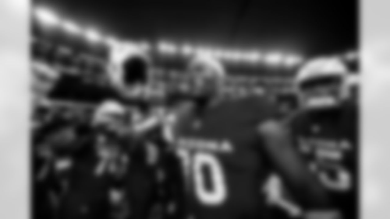 Arizona Cardinals offensive lineman Paris Johnson Jr. (70) during the Week 9 regular season game between the Arizona Cardinals and the Dallas Cowboys on Monday, Nov. 3, 2025 in Arlington, TX.