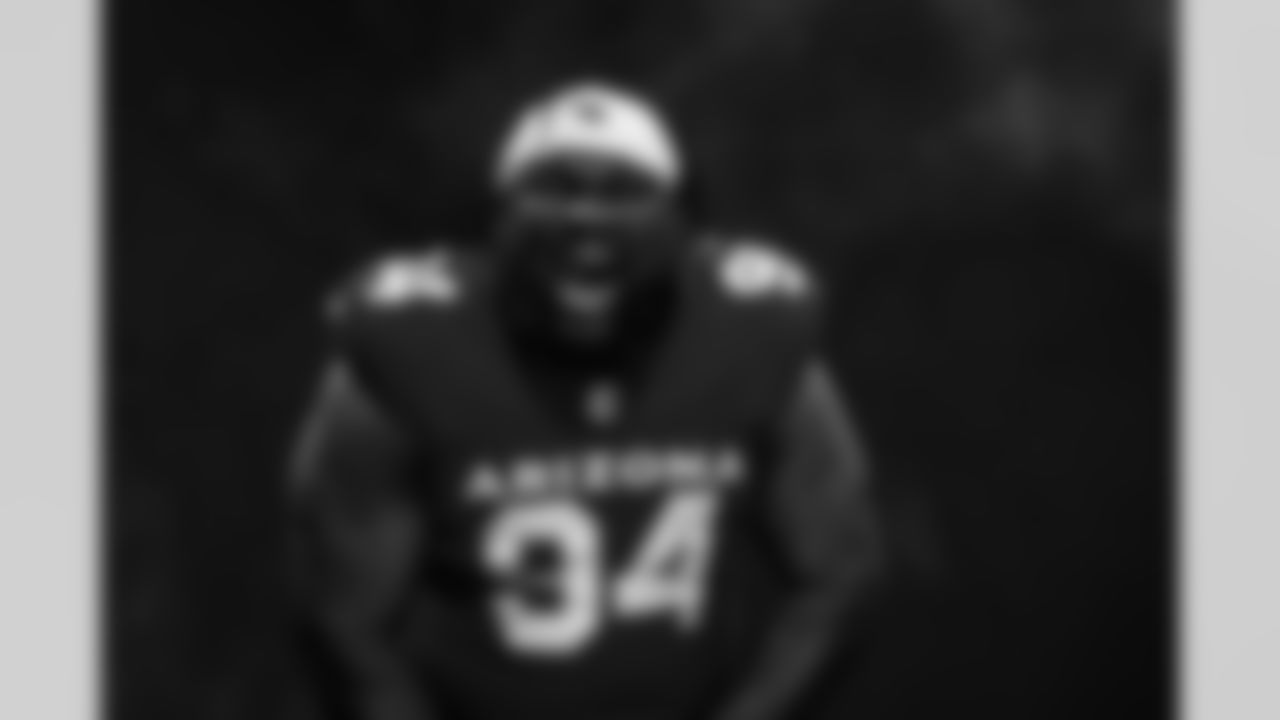 Arizona Cardinals defensive lineman Dalvin Tomlinson (94) during 2025 Media Day on Monday, June 9, 2025 in Tempe, AZ.