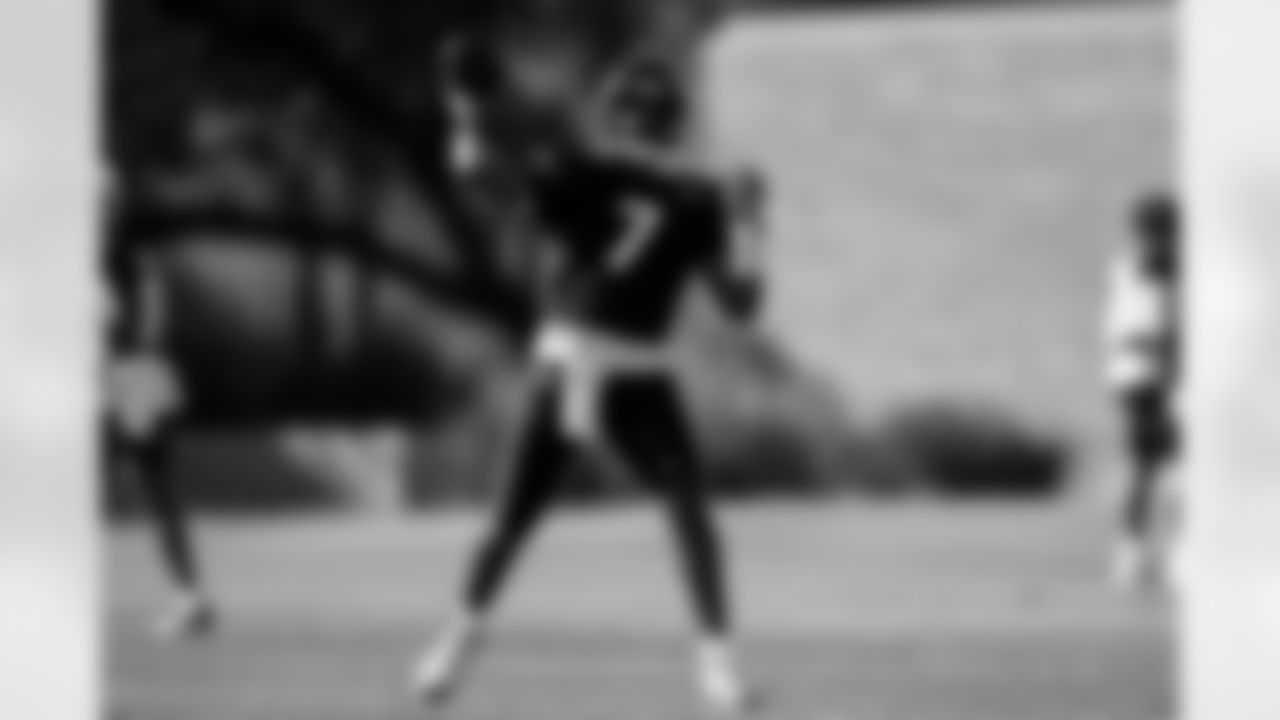 Arizona Cardinals quarterback Jacoby Brissett (7) during practice at the Dignity Health Training Facility on Thursday, Nov. 13, 2025 in Tempe, AZ.