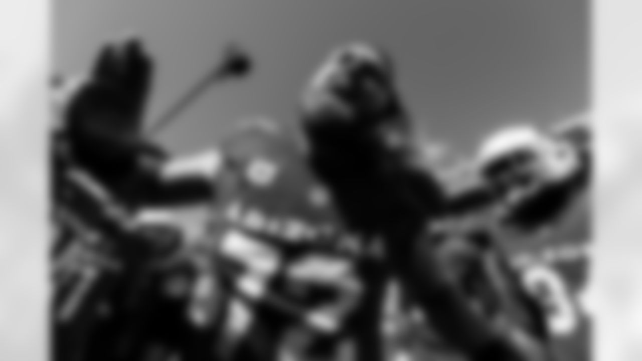 Arizona Cardinals offensive lineman Hjalte Froholdt (72) during the Week 3 regular season game between the Arizona Cardinals and the San Francisco 49ers on Sunday, Sep. 21, 2025 in Santa Clara, CA.