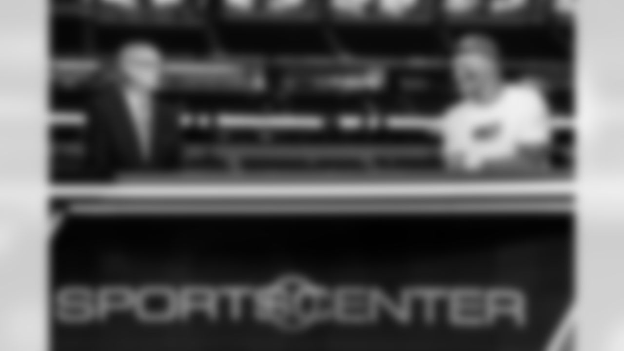 Arizona Cardinals tight end Trey McBride (85) during the Week 9 regular season game between the Arizona Cardinals and the Dallas Cowboys on Monday, Nov. 3, 2025 in Arlington, TX.