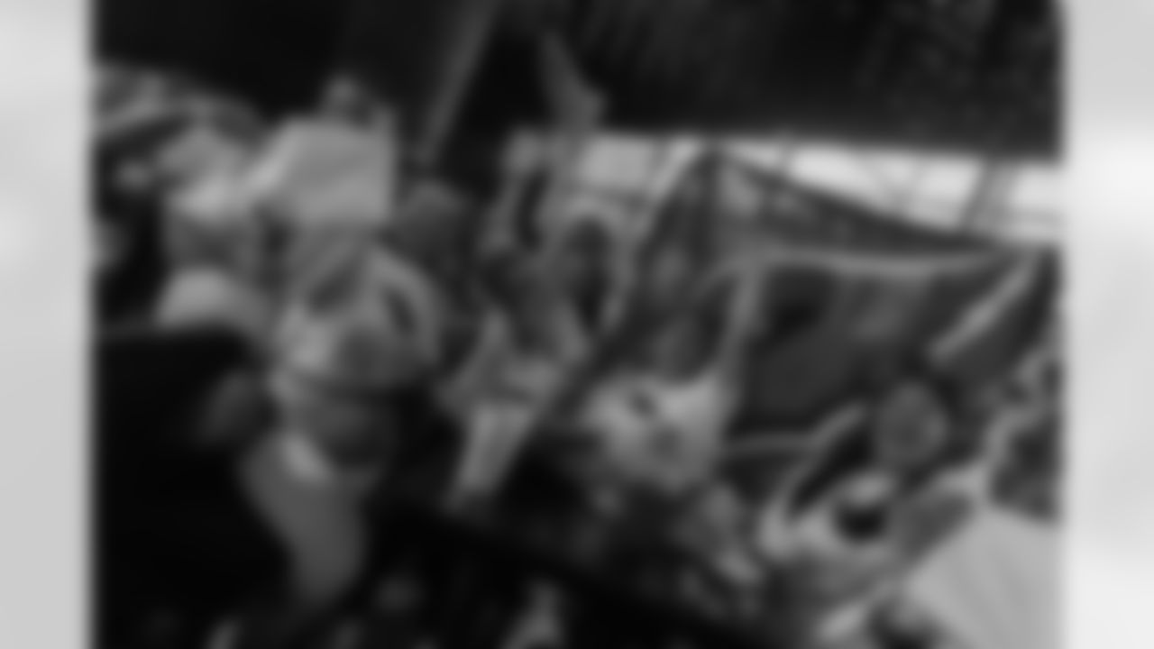 NFL2025_1012_131627-0396_DAR
