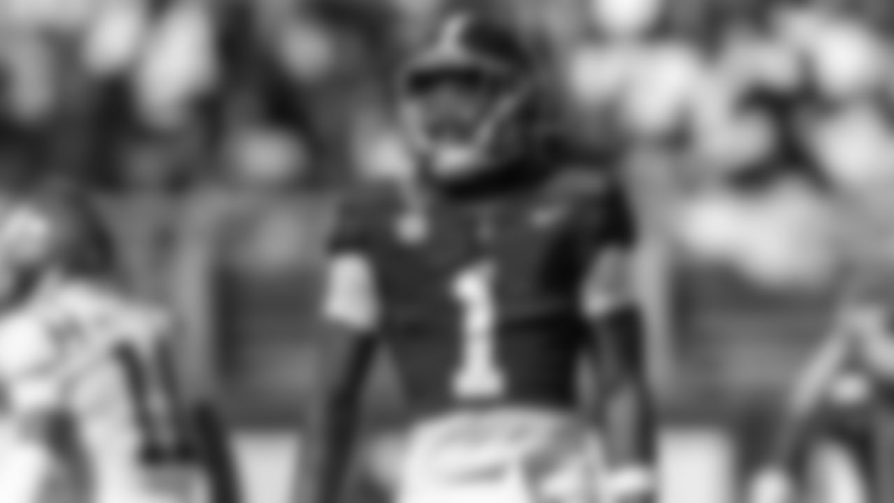 Alabama defensive back Kool-Aid McKinstry (1) grins after a play against Mississippi during the first half of an NCAA college football game, Saturday, Sept. 23, 2023, in Tuscaloosa, Ala. (AP Photo/Vasha Hunt)