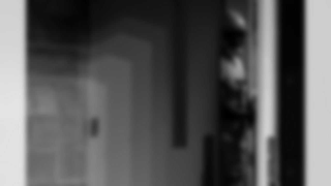 Arizona Cardinals wide receiver Zay Jones (17) during the Week 10 regular season game between the Arizona Cardinals and the Seattle Seahawks on Sunday, Nov. 9, 2025 in Seattle, WA.