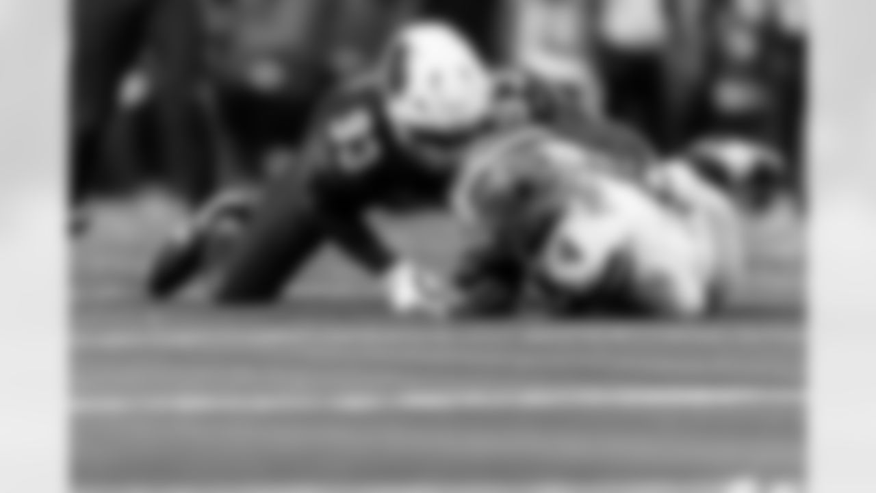 Arizona Cardinals defensive lineman Calais Campbell (93) during the Week 9 regular season game between the Arizona Cardinals and the Dallas Cowboys on Monday, Nov. 3, 2025 in Arlington, TX.