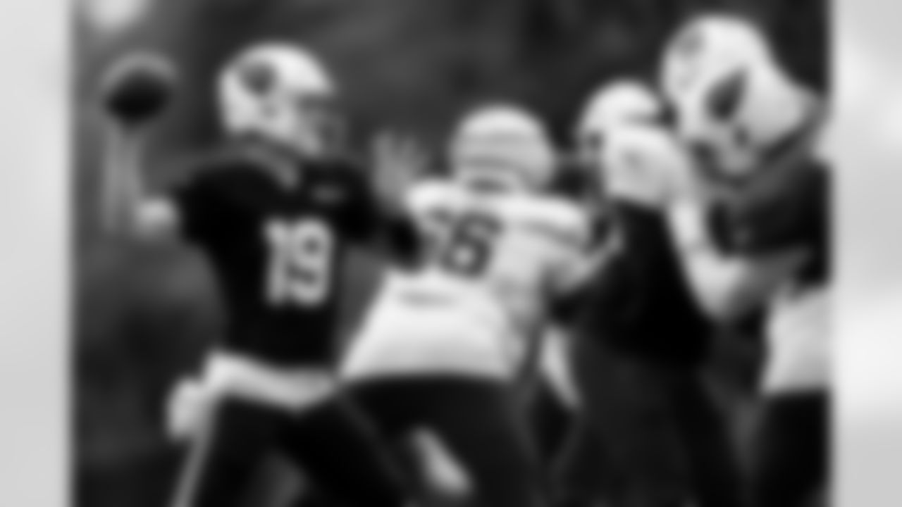 Arizona Cardinals quarterback Kedon Slovis (19) during practice at the Dignity Health Training Facility on Thursday, Oct. 9, 2025 in Tempe, AZ.