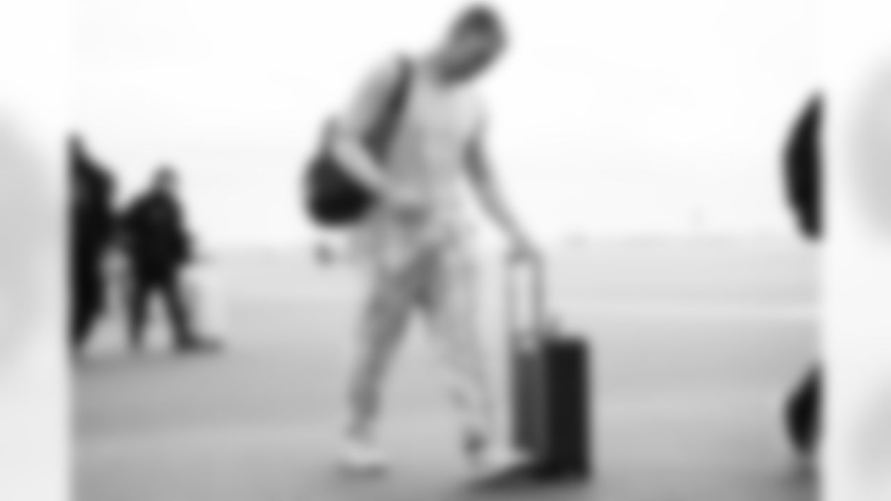 Arizona Cardinals tight end Trey McBride (85) travels to Cincinnati before the Week 17 regular season game against the Cincinnati Bengals on Saturday, Dec. 27, 2025 in Phoenix, AZ.