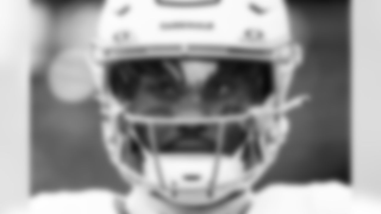 Arizona Cardinals wide receiver Zay Jones (17) during the Week 12 regular season game between the Arizona Cardinals and the Seattle Seahawks on Sunday, Nov 24, 2024 in Seattle, WA.