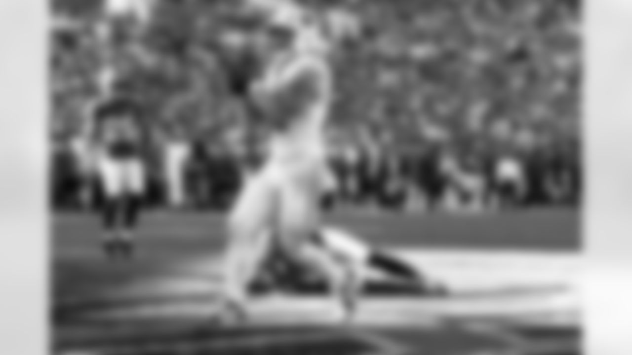 Arizona Cardinals tight end Trey McBride (85) during the Week 13 regular season game between the Arizona Cardinals and the Tampa Bay Buccaneers on Sunday, Nov. 30, 2025 in Tampa, FL.