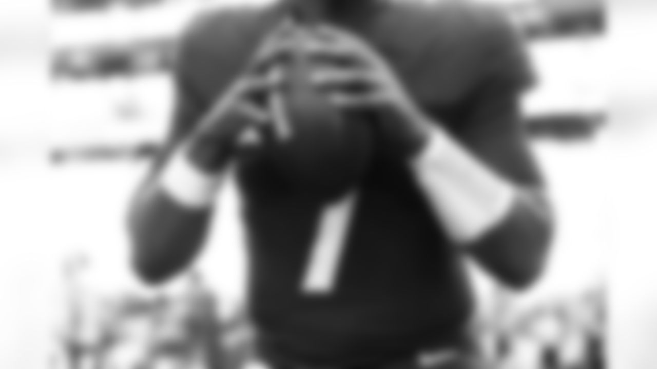 Arizona Cardinals quarterback Jacoby Brissett (7) during the Week 14 regular season game between the Arizona Cardinals and the Los Angeles Rams on Sunday, Dec. 7, 2025 at State Farm Stadium.