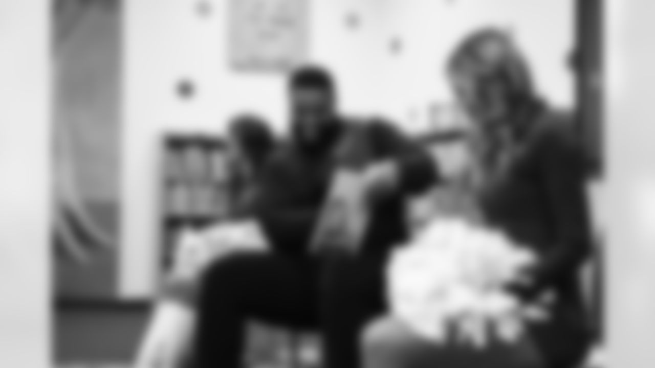 The Arizona Cardinals host a Milk and Cookies at Greenfield Elementary School presented by SRP and Albertsons-Safeway on Tuesday, Nov. 25, 2025 in Gilbert, AZ.