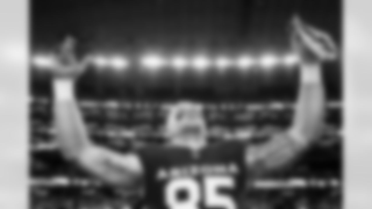 Arizona Cardinals tight end Trey McBride (85) during the Week 9 regular season game between the Arizona Cardinals and the Dallas Cowboys on Monday, Nov. 3, 2025 in Arlington, TX.