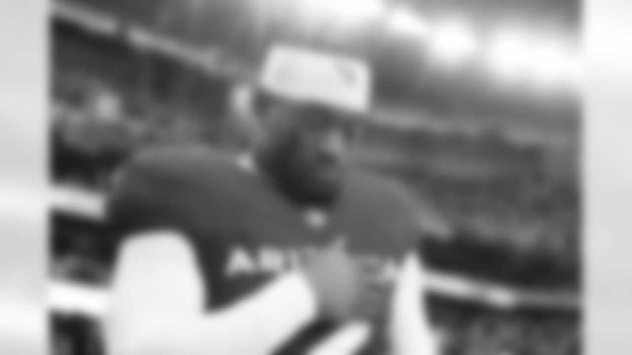 Arizona Cardinals linebacker Mack Wilson Sr. (2) during the Week 18 regular season game between the Arizona Cardinals and the San Francisco 49ers on Sunday, Jan 5, 2025 at State Farm Stadium.