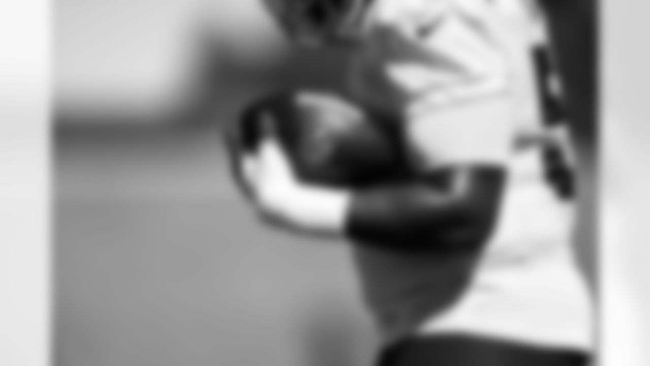 Arizona Cardinals defensive lineman Denzel Daxon (59) during practice at the Dignity Health Training Facility on Thursday, Oct. 16, 2025 in Tempe, AZ.