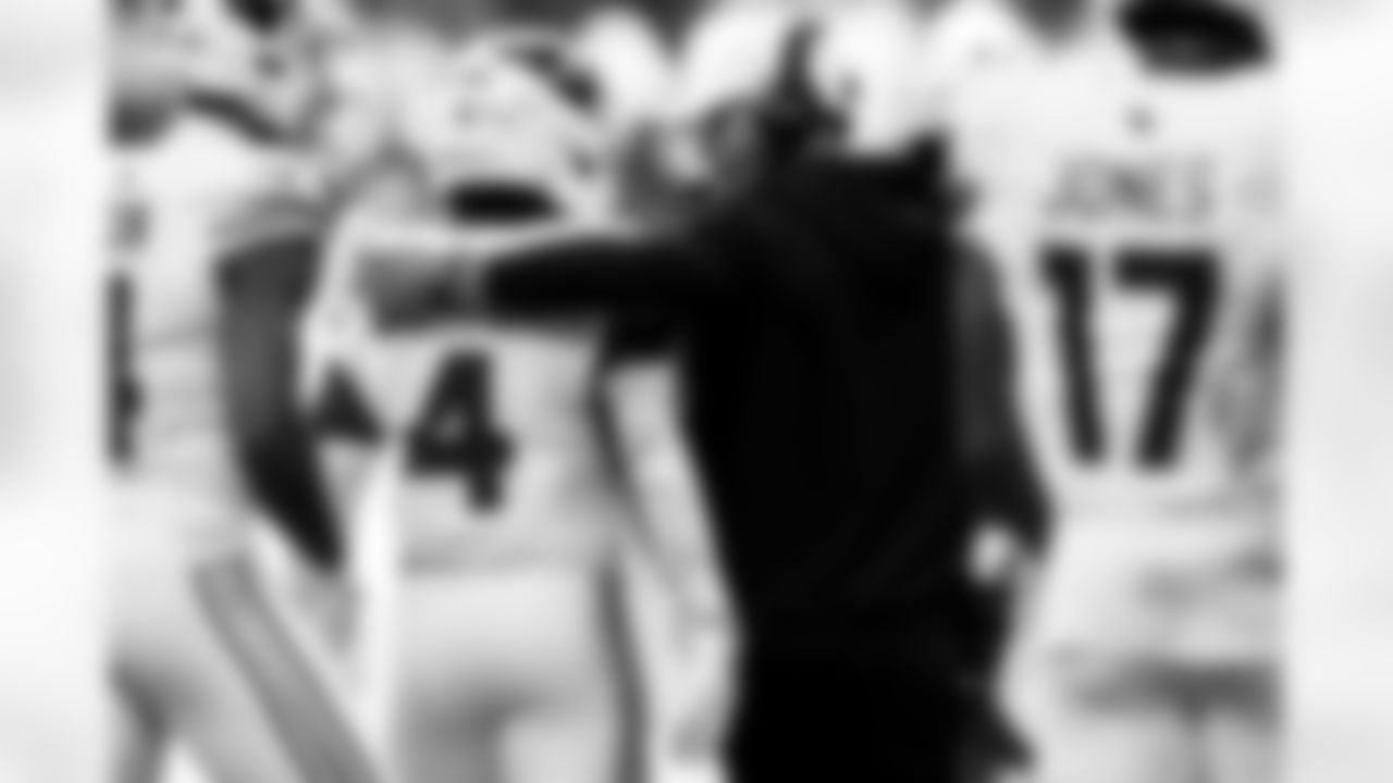 Arizona Cardinals wide receiver Greg Dortch (4) and Arizona Cardinals Head Coach Jonathan Gannon during the Week 6 regular season game between the Arizona Cardinals and the Indianapolis Colts on Sunday, Oct. 12, 2025 in Indianapolis, IN.