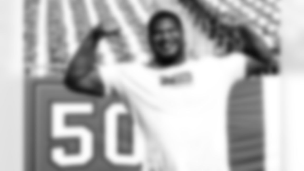 Arizona Cardinals defensive lineman Calais Campbell (93) during the Week 13 regular season game between the Arizona Cardinals and the Tampa Bay Buccaneers on Sunday, Nov. 30, 2025 in Tampa, FL.