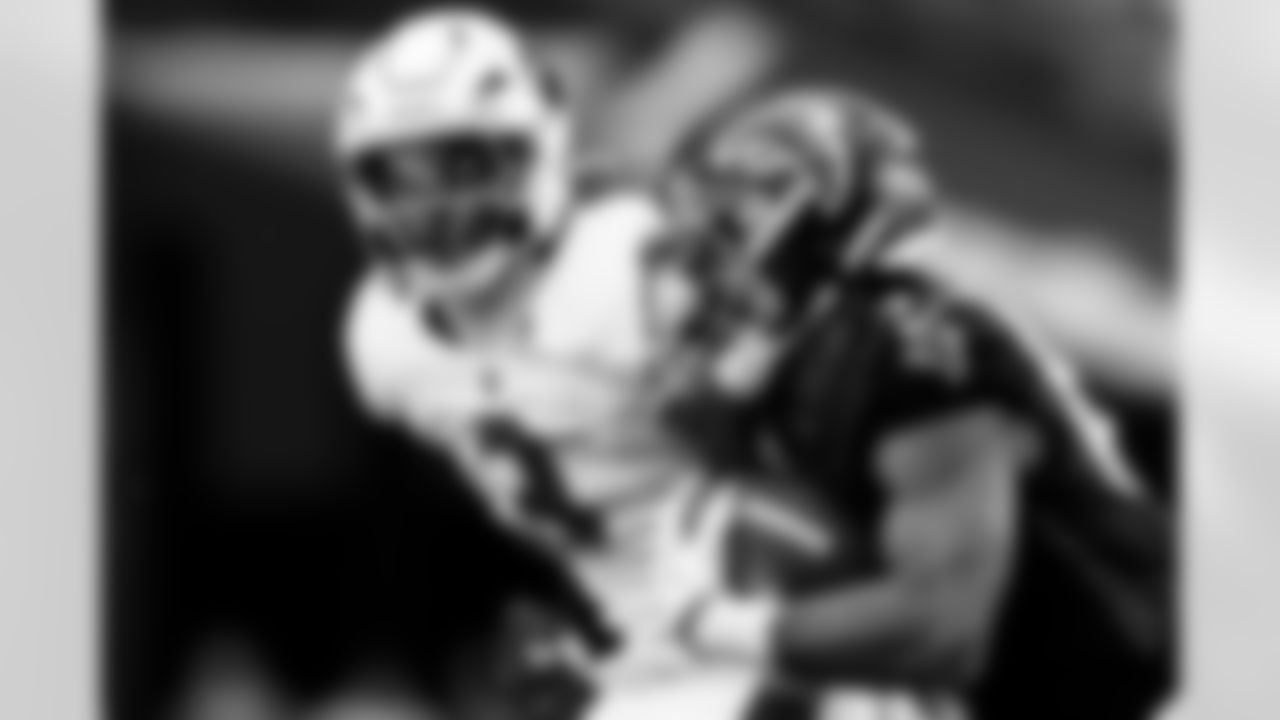 Arizona Cardinals linebacker BJ Ojulari (9) during the Week 16 regular season game between the Arizona Cardinals and the Atlanta Falcons on Sunday, Dec. 21, 2025 at State Farm Stadium.