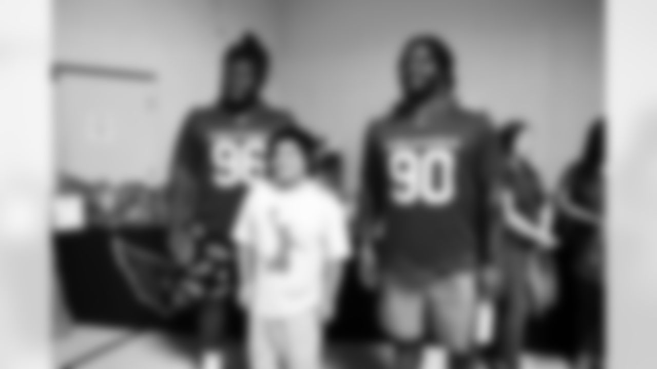 The Arizona Cardinals 2025 Rookie Class partners with SRP and Coca-Cola to distribute water bottles and care packages at UMOM New Day Center on Tuesday, June 17, 2025 in Phoenix, AZ.