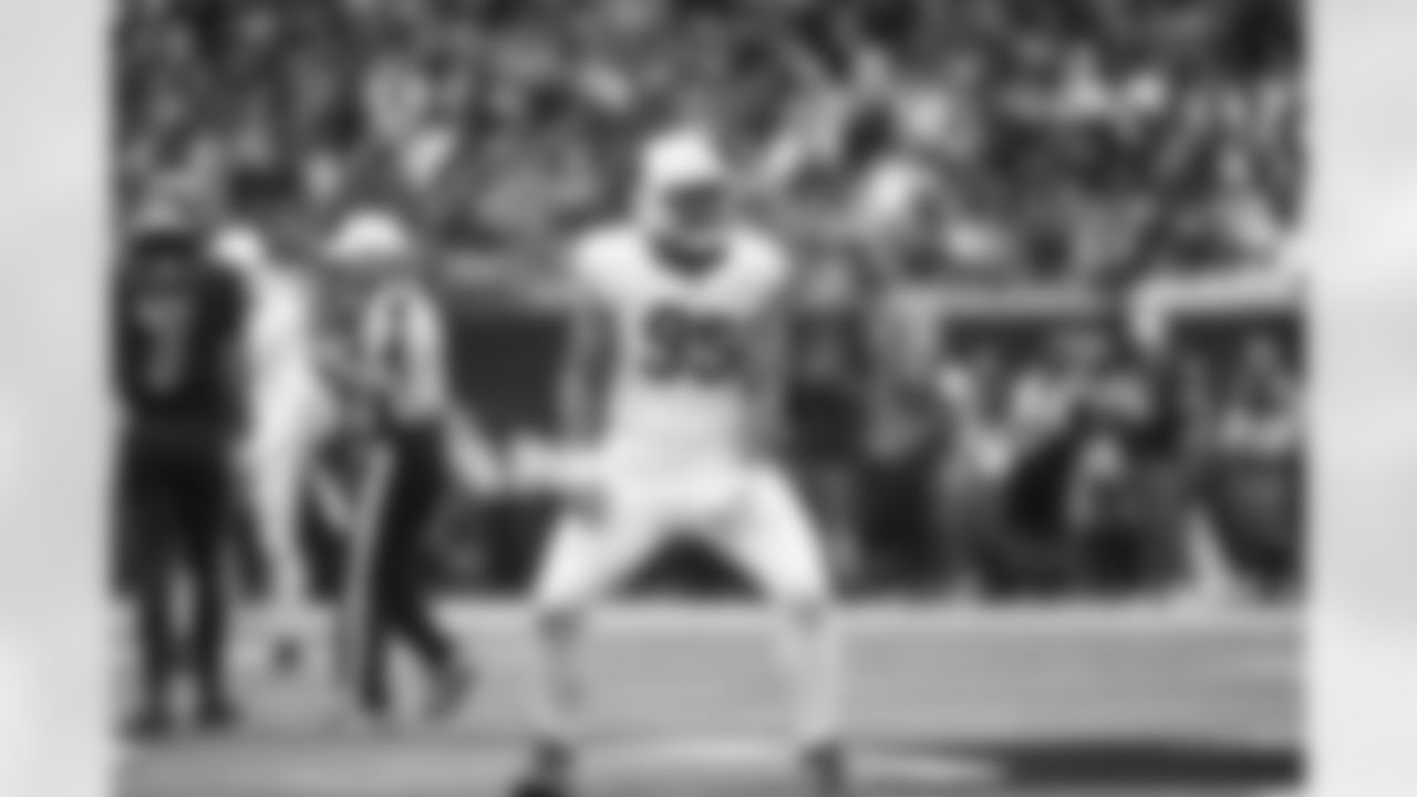Arizona Cardinals defensive tackle Leki Fotu (95) during the Week 11 regular season game between the Arizona Cardinals and the Houston Texans on Sunday, Nov 19, 2023 in Houston, TX.