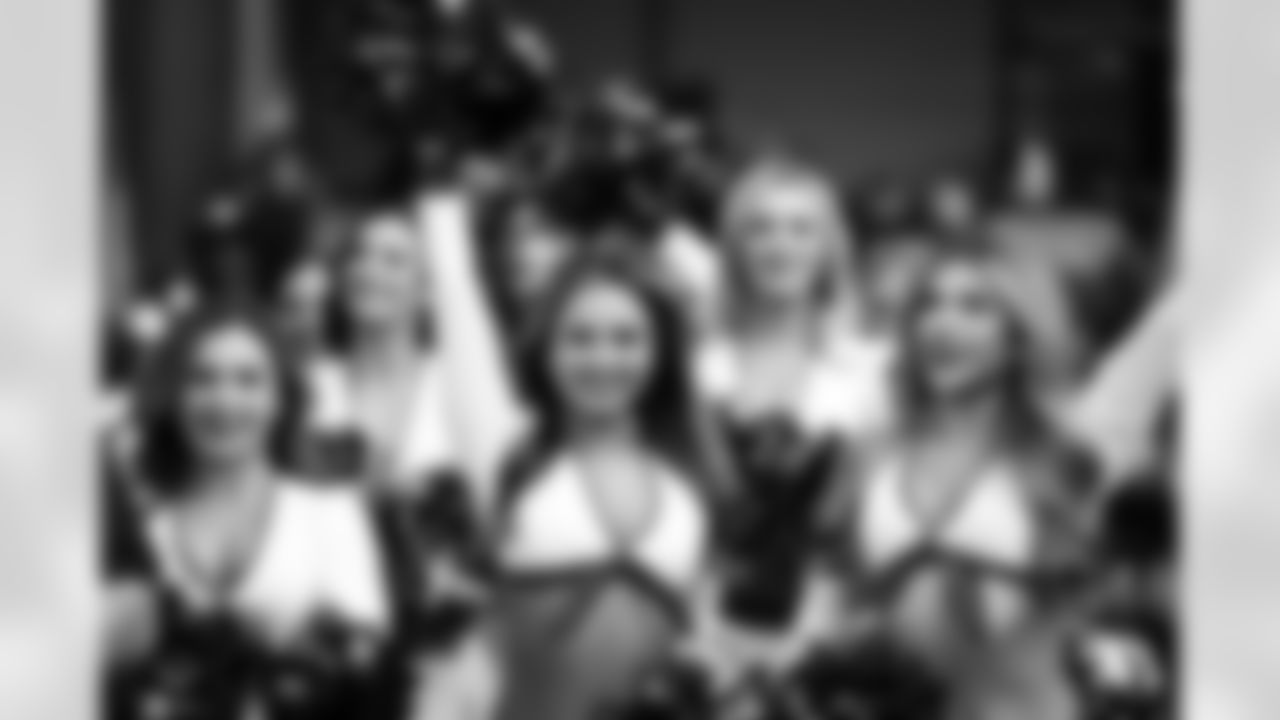cheerleaders vs ravens_00114
