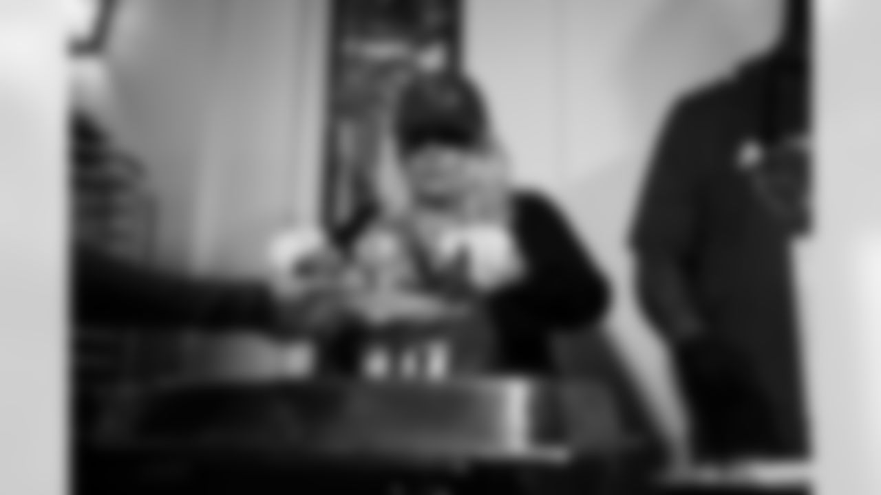 The Arizona Cardinals and Phoenix Rescue Mission host families for a Thanksgiving meal event on Monday, Nov. 24, 2025 in Phoenix, AZ.